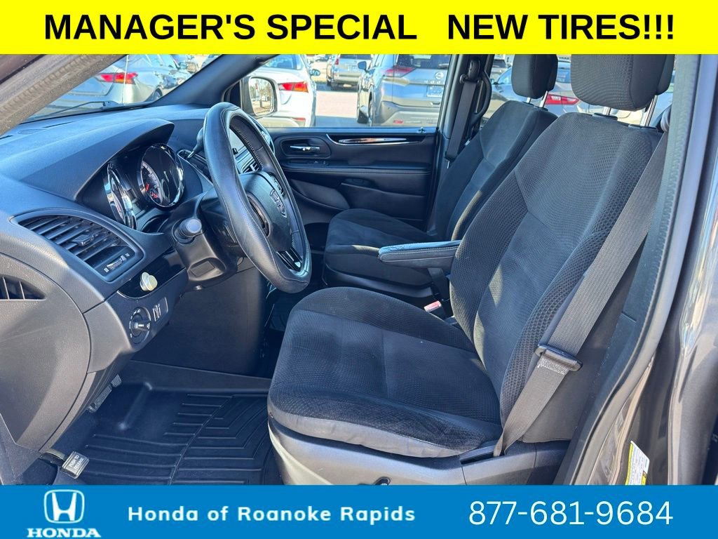 Used 2019 Dodge Grand Caravan SE image 8