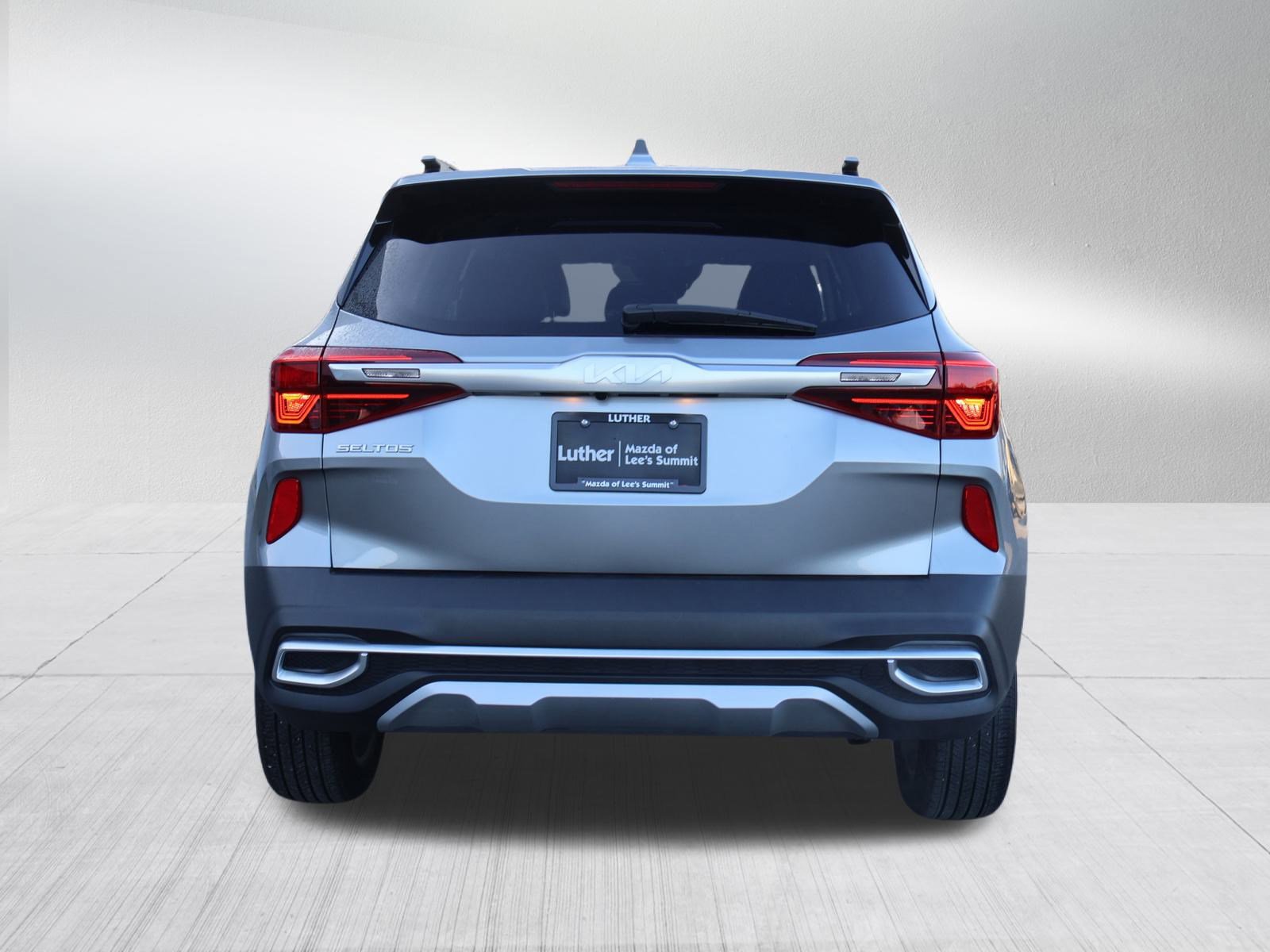 Used 2023 Kia Seltos S image 6