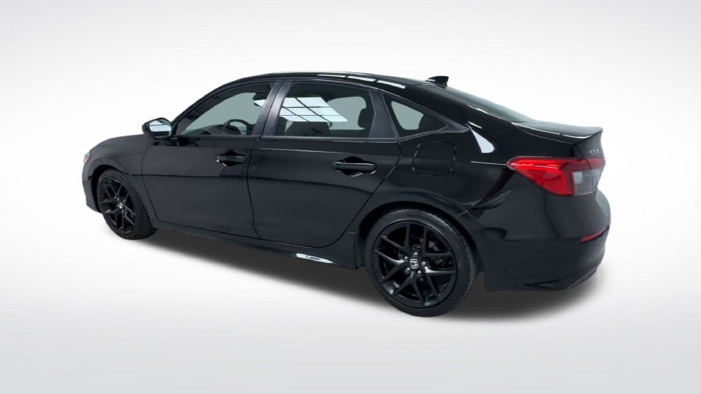 Used 2023 Honda Civic Sport image 6