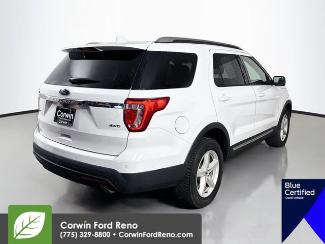 Used 2017 Ford Explorer XLT w/ Equipment Group 201A AWD/4WD image 9