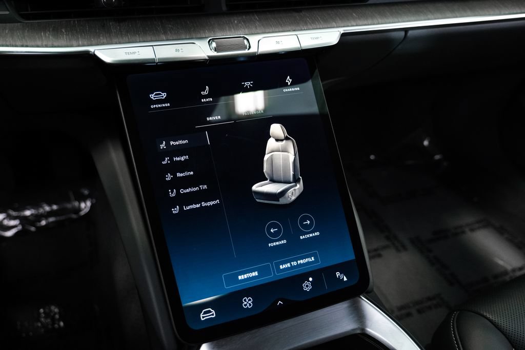Used 2025 Lucid Air Touring AWD/4WD image 31