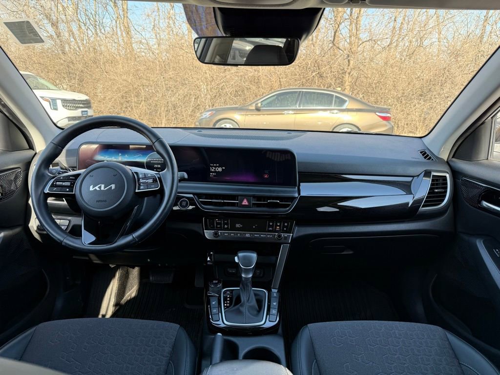 Certified 2024 Kia Seltos X-Line image 27