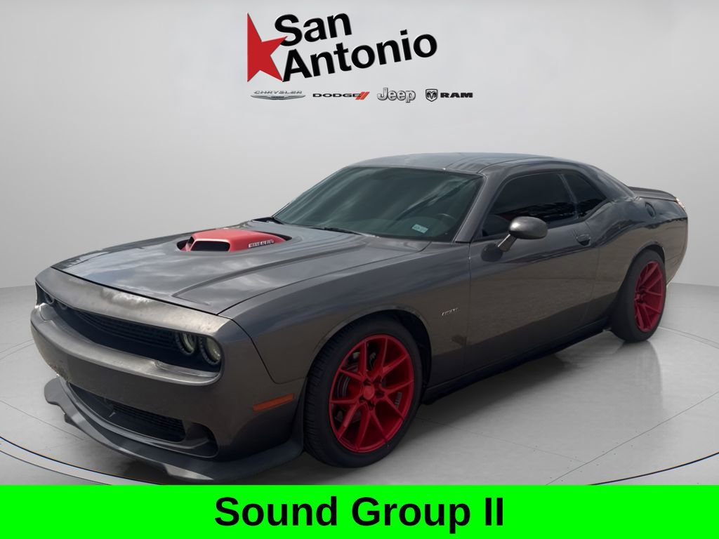 Used 2015 Dodge Challenger R/T Plus RWD image 6