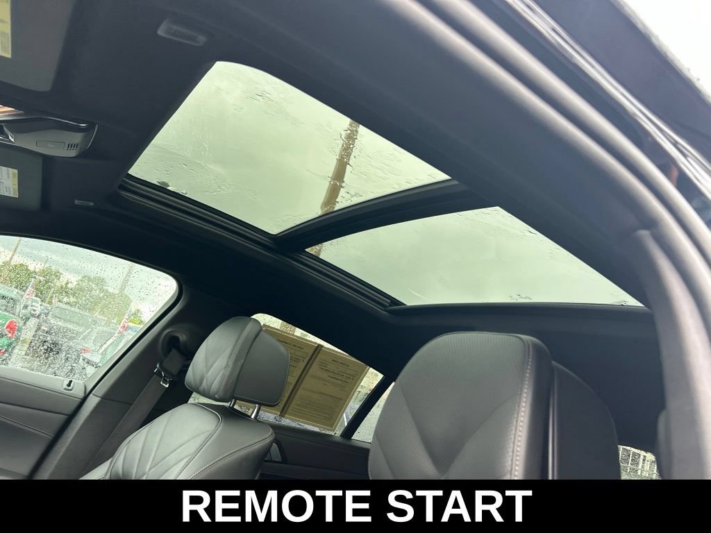 Used 2025 BMW X6 xDrive40i w/ Climate Comfort Package AWD/4WD image 11