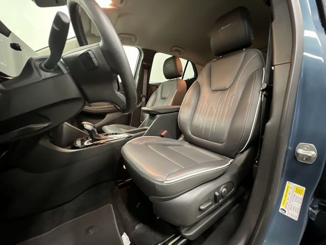 Certified 2024 Buick Encore GX Avenir w/ Avenir Convenience Package image 18