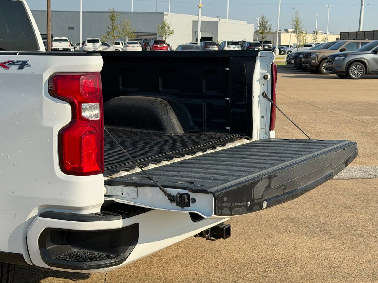Used 2022 Chevrolet Silverado 1500 Custom AWD/4WD image 30