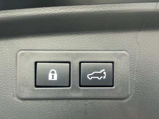 Certified 2025 Subaru Outback Premium image 22