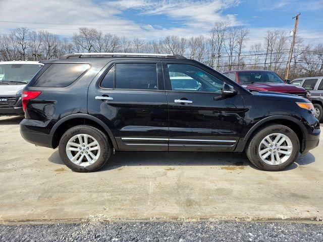 Used 2014 Ford Explorer XLT image 15