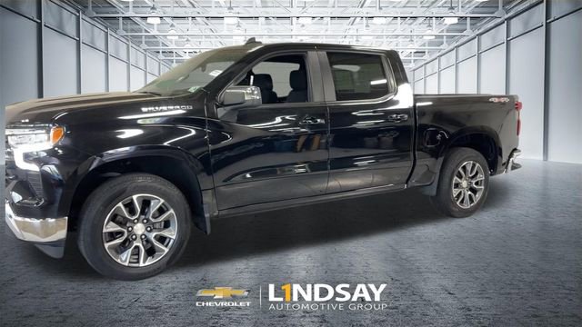 Used 2022 Chevrolet Silverado 1500 LT image 3