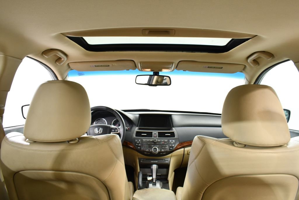 Used 2011 Honda Accord EX-L image 17