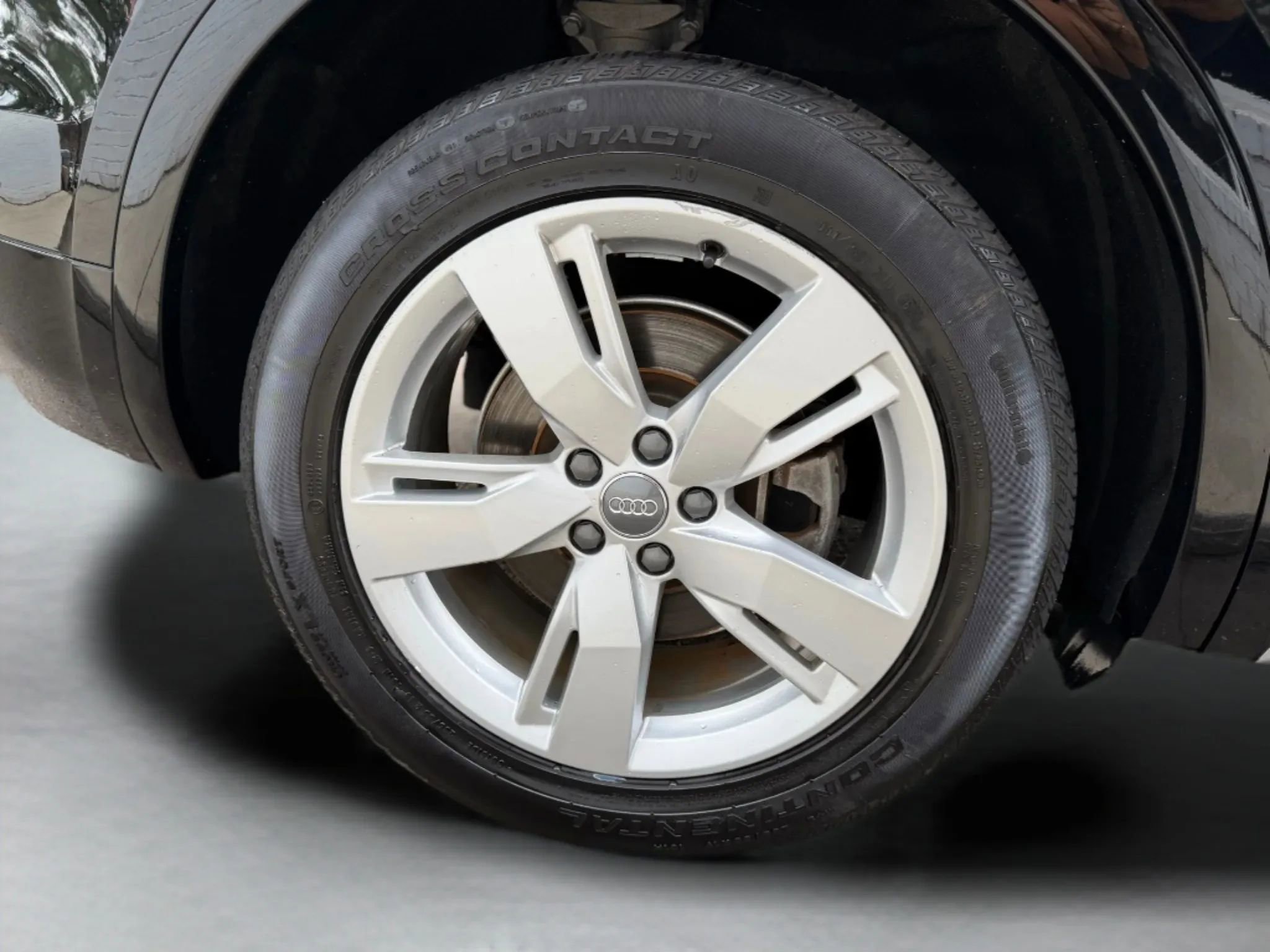 Used 2018 Audi Q5 2.0T Premium Plus w/ Premium Plus Package image 48