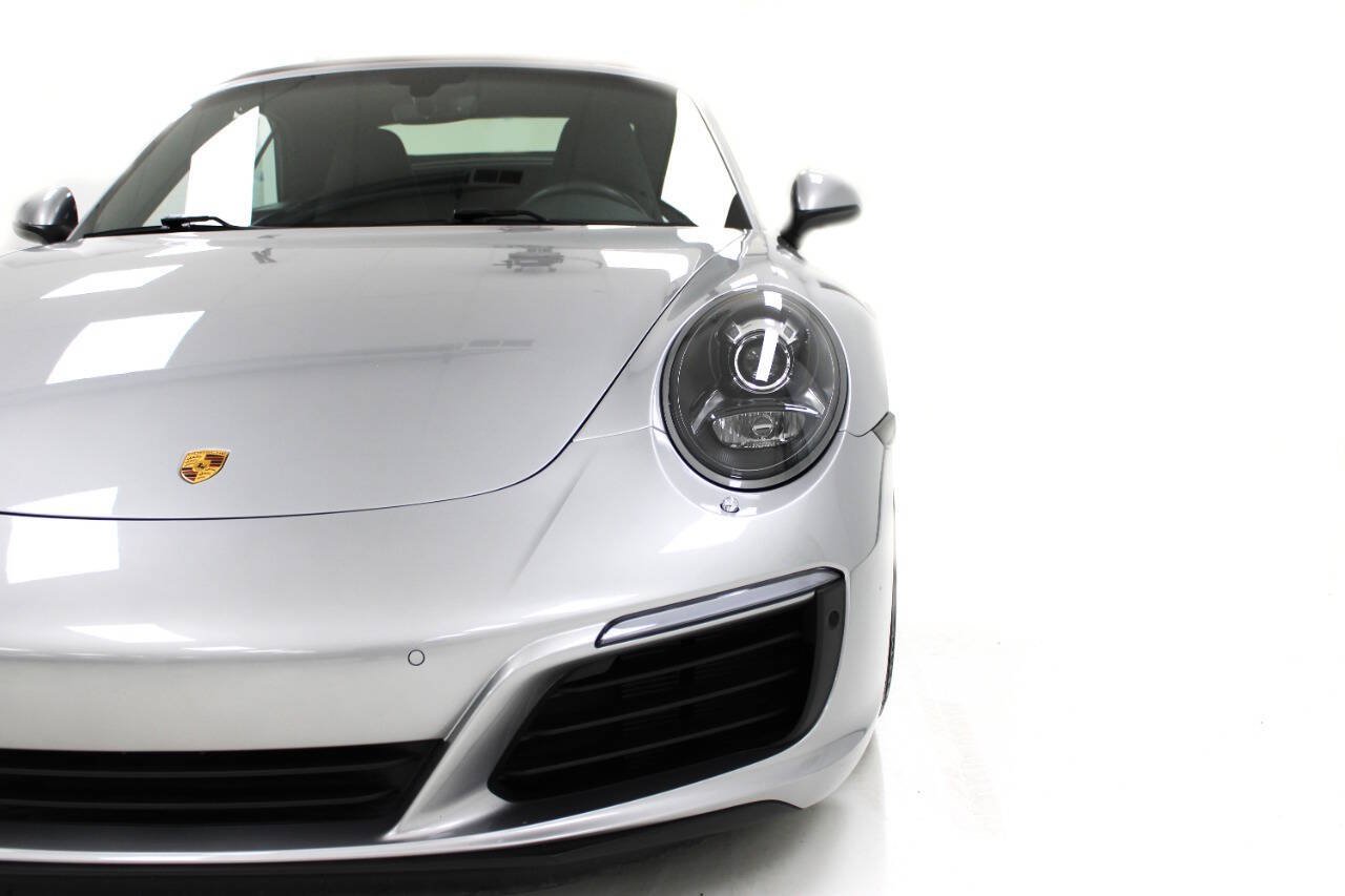Used 2017 Porsche 911 Carrera image 37