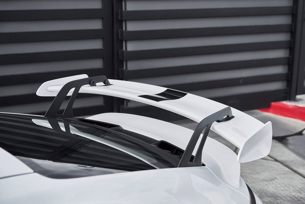Used 2025 Porsche 911 GT3 w/ Chrono Package RWD image 12