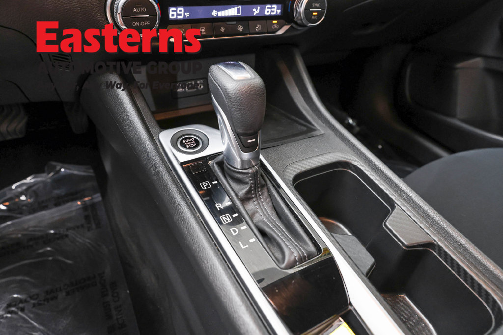 Used 2023 Nissan Sentra SV w/ All-Weather Package FWD image 15