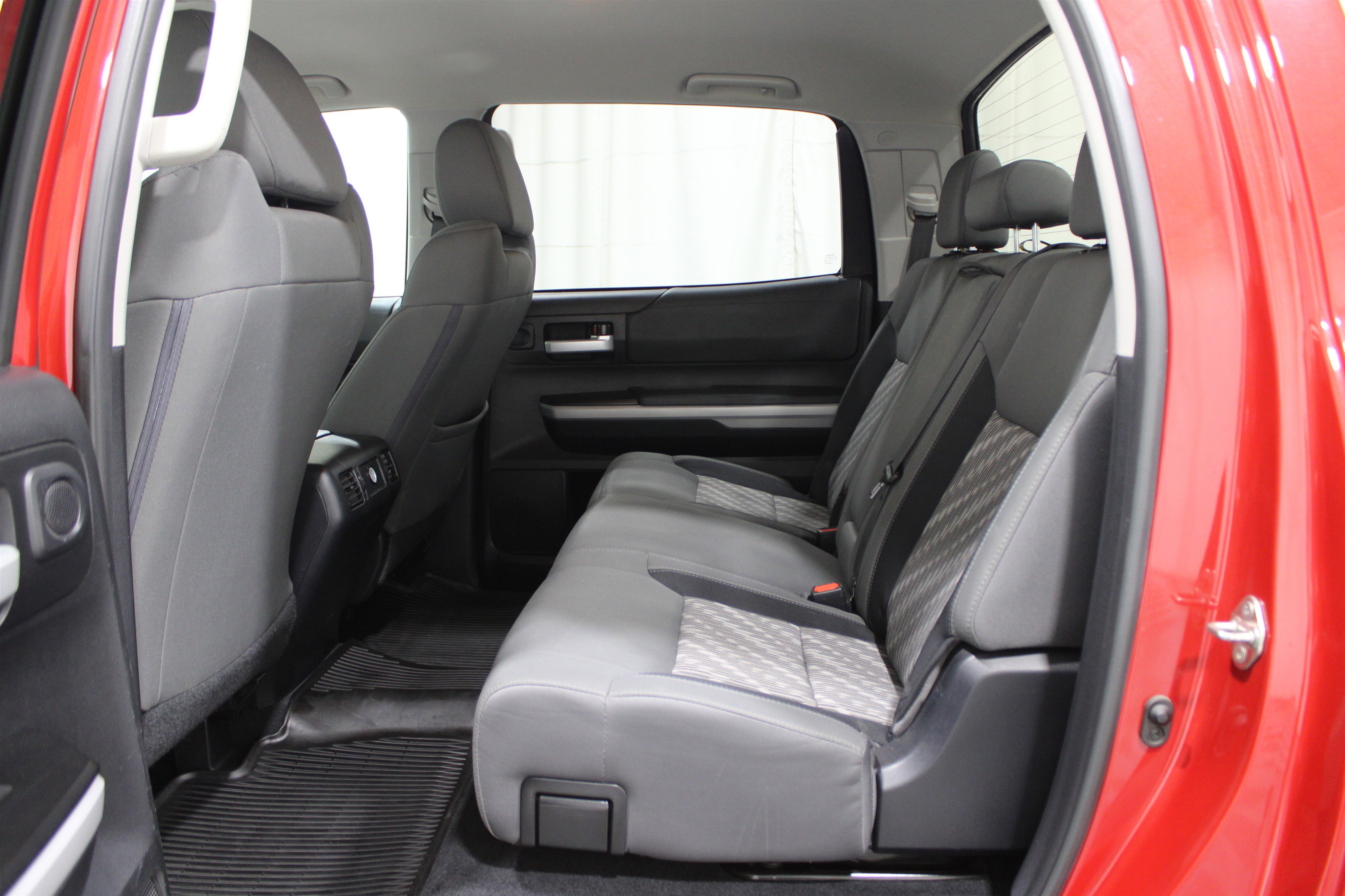 Used 2019 Toyota Tundra SR5 image 21