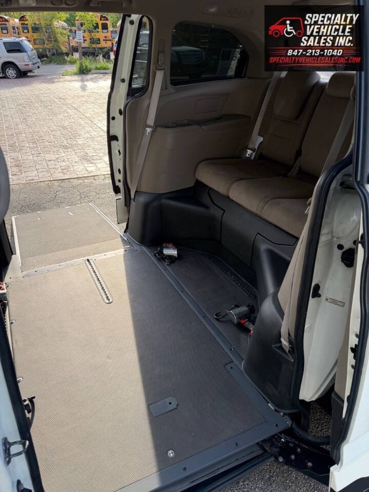 Used 2015 Honda Odyssey EX image 18