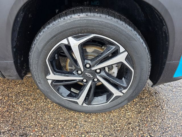 Used 2021 Chevrolet TrailBlazer RS w/ Sun and Liftgate Package image 7