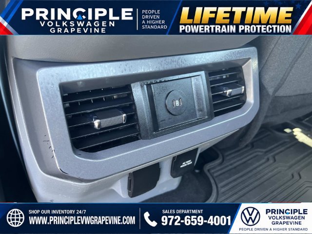 Used 2024 Ford F250 XLT w/ FX4 Off-Road Package AWD/4WD image 24
