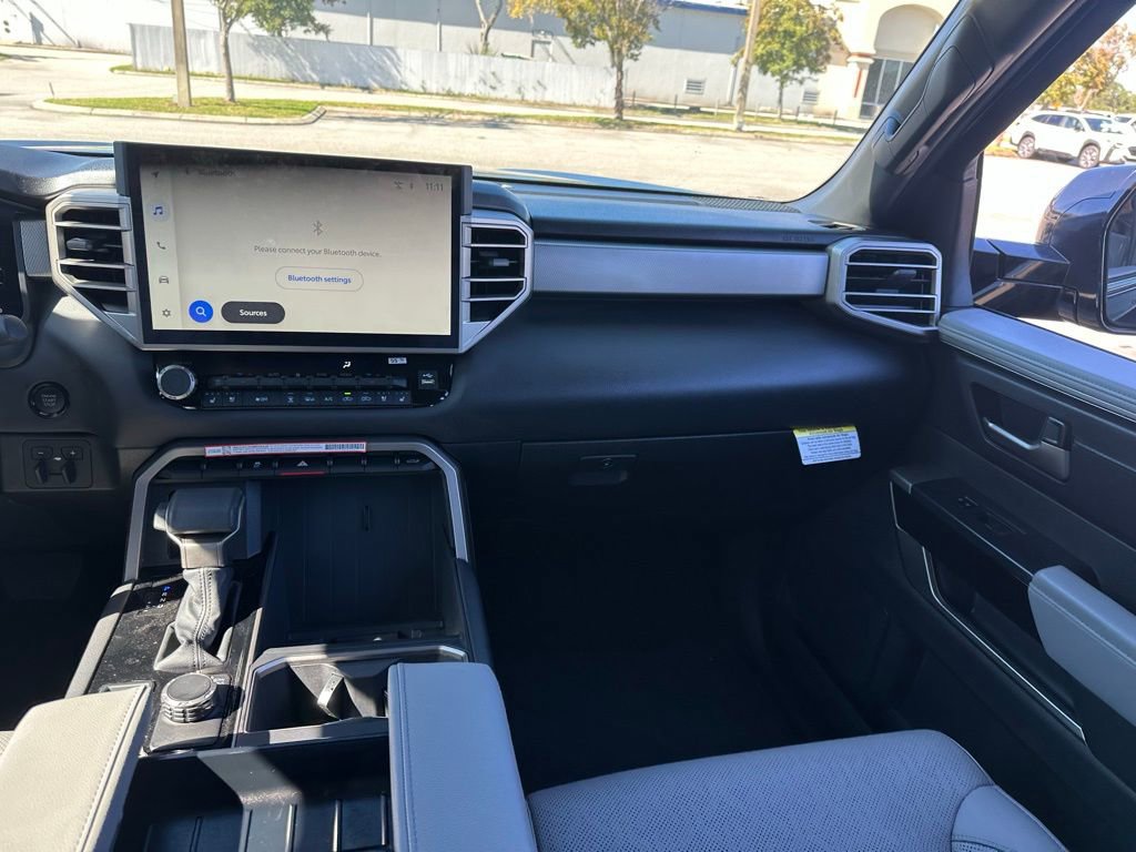 Used 2025 Toyota Tundra Limited image 20