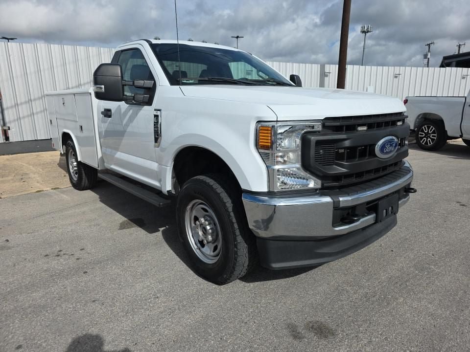 Used 2022 Ford F350 XL w/ Power Equipment Group AWD/4WD image 1