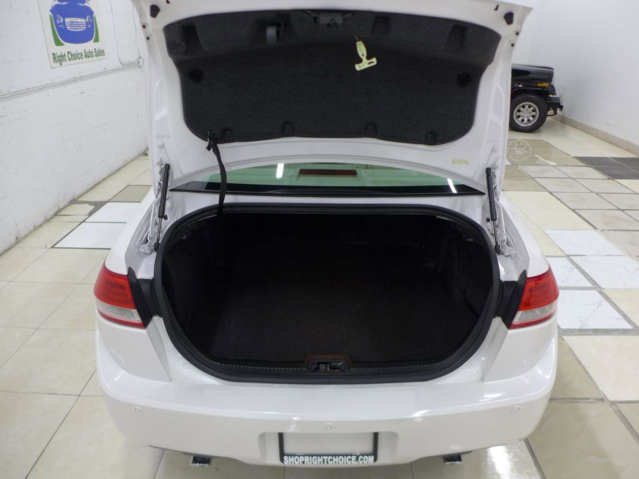 Used 2011 Lincoln MKZ FWD image 64