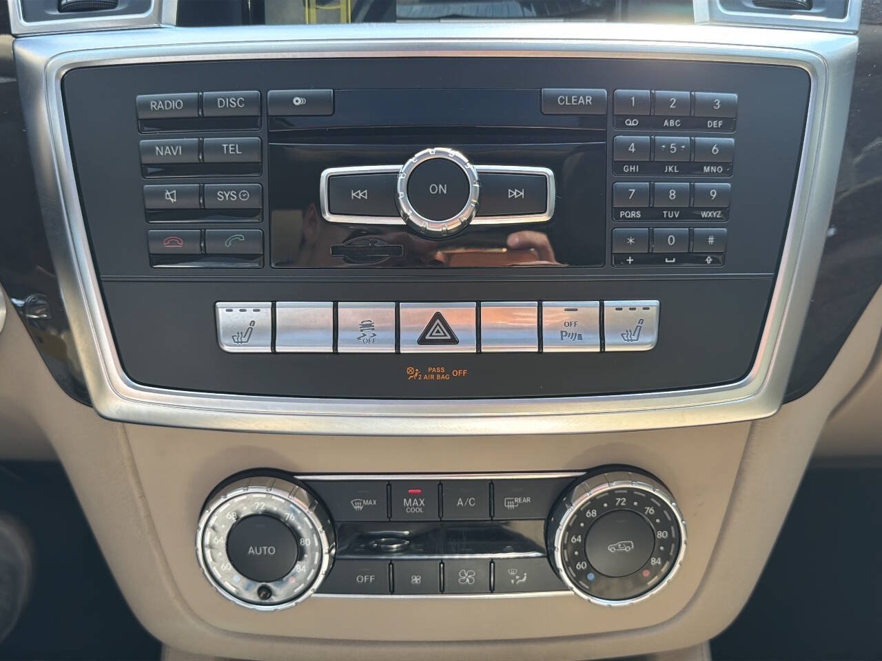 Used 2014 Mercedes-Benz GL 450 4MATIC image 33
