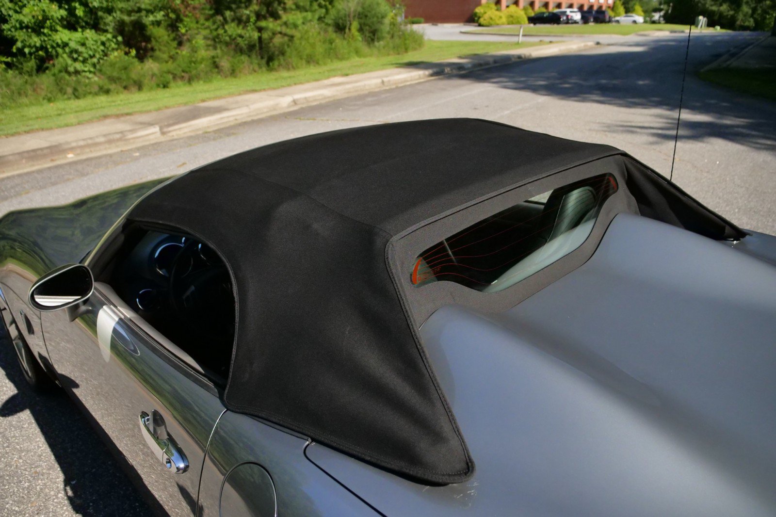 Used 2007 Pontiac Solstice Convertible w/ Premium Package RWD image 29