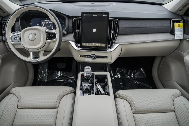 New 2026 Volvo XC90 B6 Ultra w/ Lounge Package image 20