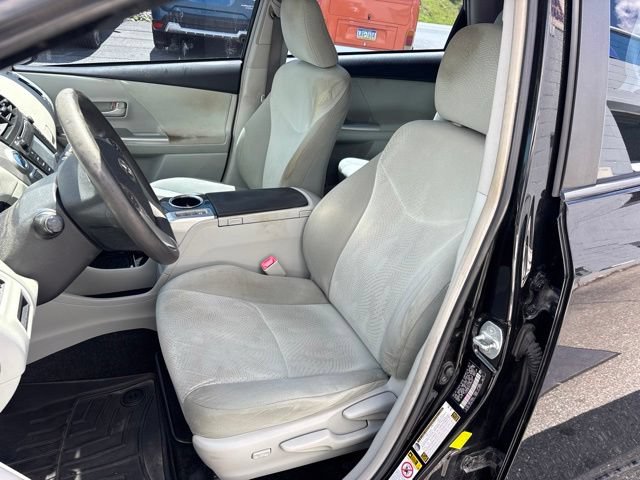 Used 2012 Toyota Prius V Three FWD image 10