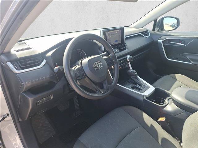 Used 2024 Toyota RAV4 XLE FWD image 10