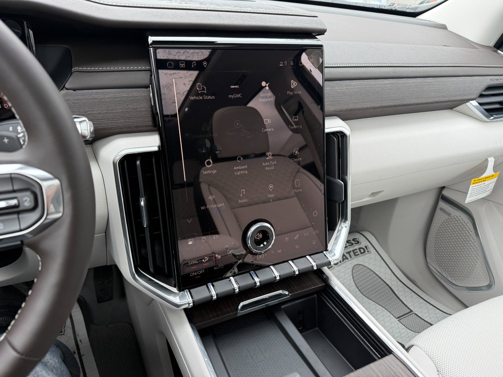 New 2026 GMC Acadia Denali w/ Super Cruise Package image 35