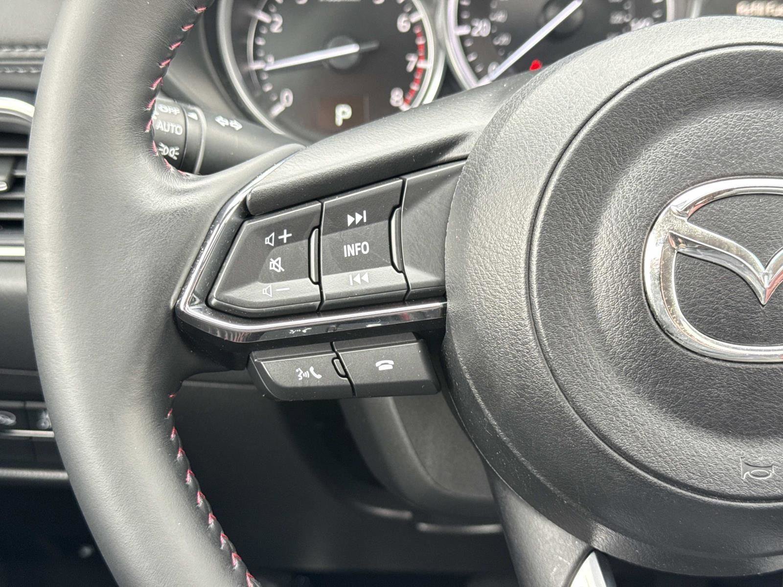 Used 2023 MAZDA CX-5 Carbon Edition image 9