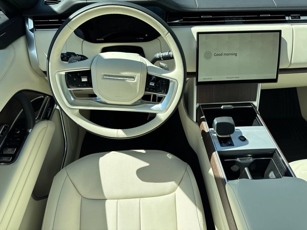 New 2026 Land Rover Range Rover Long Wheelbase SE AWD/4WD image 22