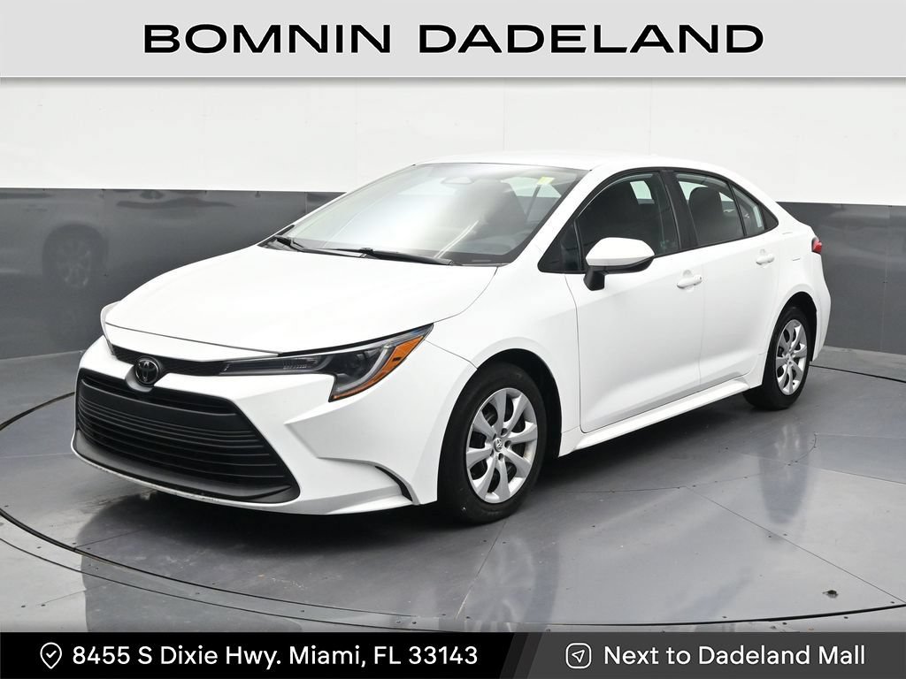 Used 2023 Toyota Corolla LE FWD image 1