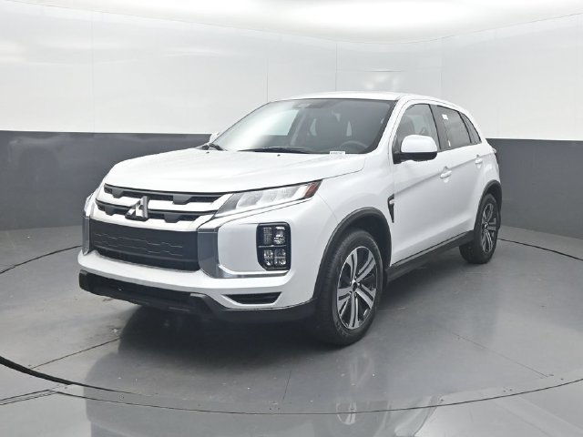 New 2027 Mitsubishi Outlander Sport ES FWD image 1