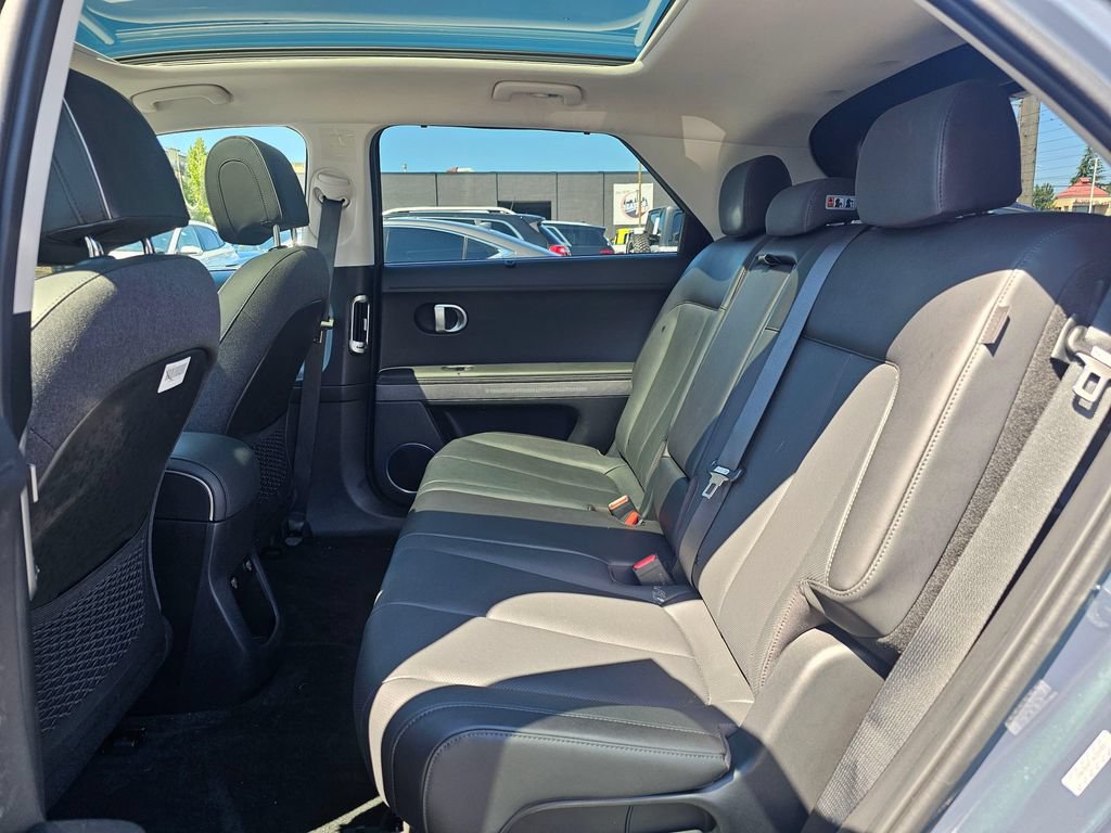Used 2024 Hyundai Ioniq 5 Limited AWD/4WD image 16