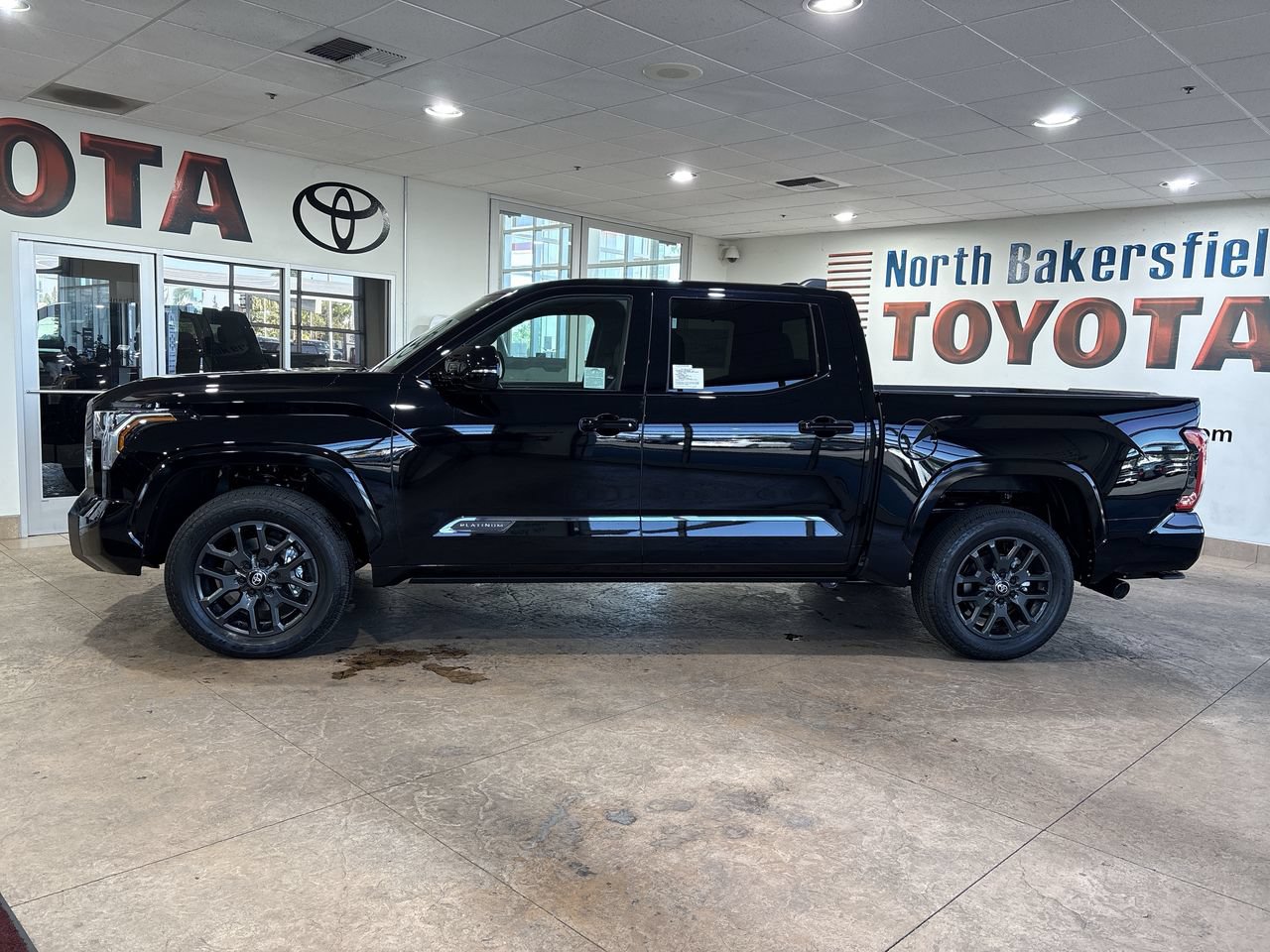 New 2026 Toyota Tundra Platinum AWD/4WD image 7