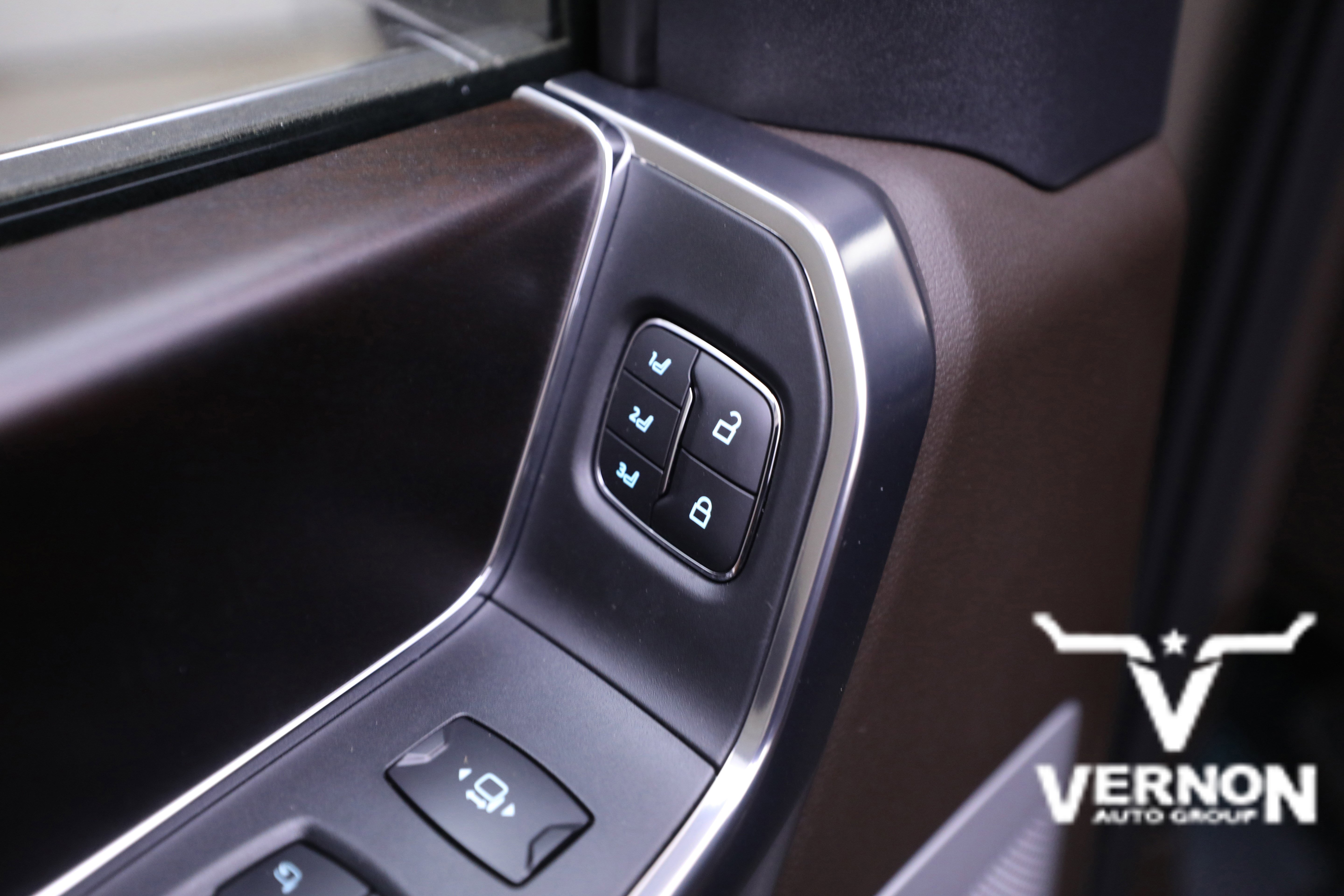 New 2026 Ford F250 King Ranch w/ Chrome Package image 18