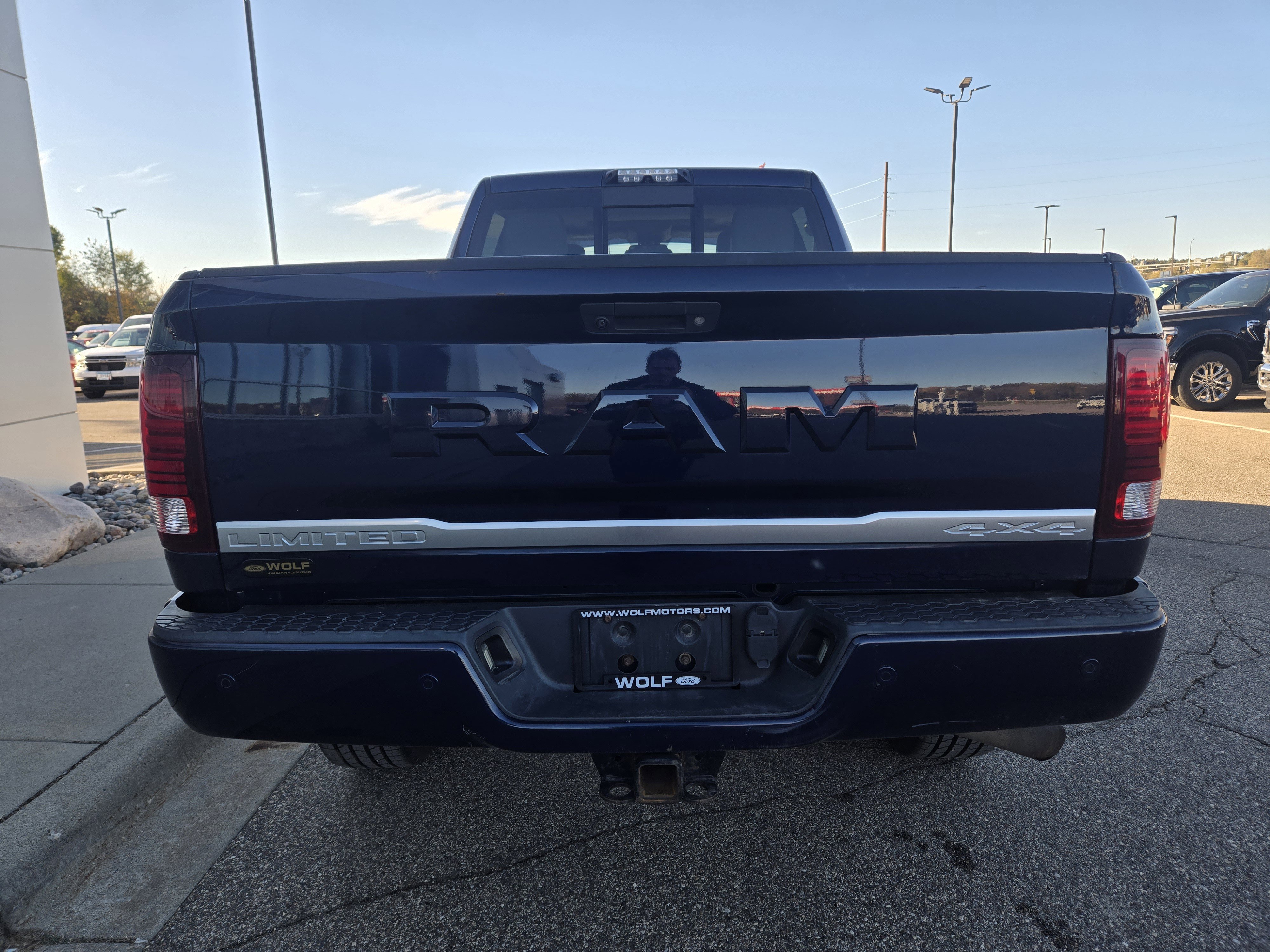 Used 2018 RAM 3500 Laramie Longhorn image 6