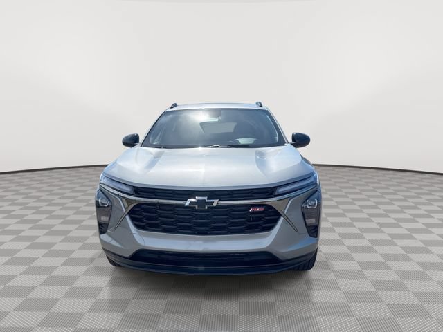 New 2026 Chevrolet Trax RS w/ Sunroof Package FWD image 6
