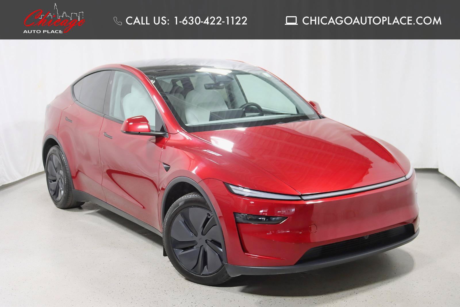 Used 2026 Tesla Model Y AWD image 1