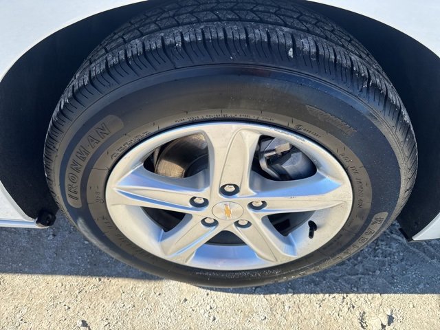 Used 2024 Chevrolet Malibu LT image 26