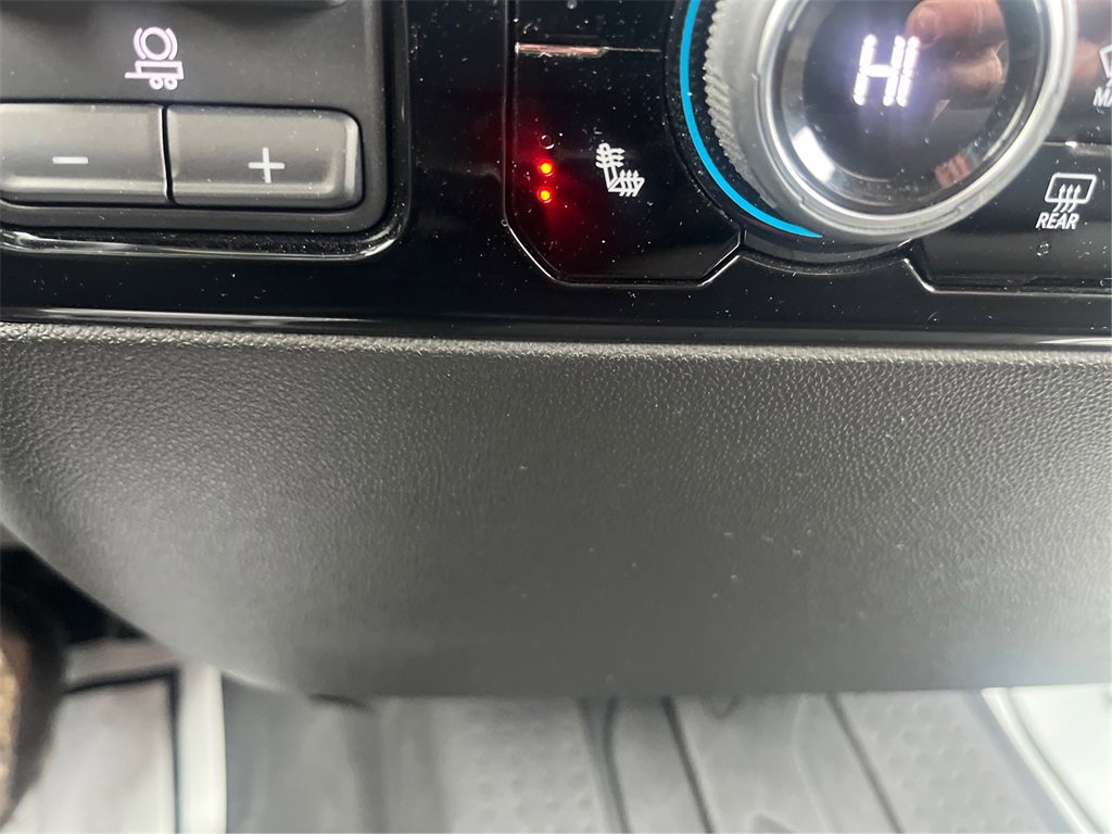 Used 2023 Chevrolet Silverado 1500 LT w/ Convenience Package II image 44