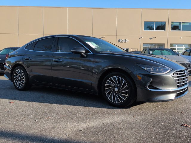 Used 2023 Hyundai Sonata Limited FWD image 3
