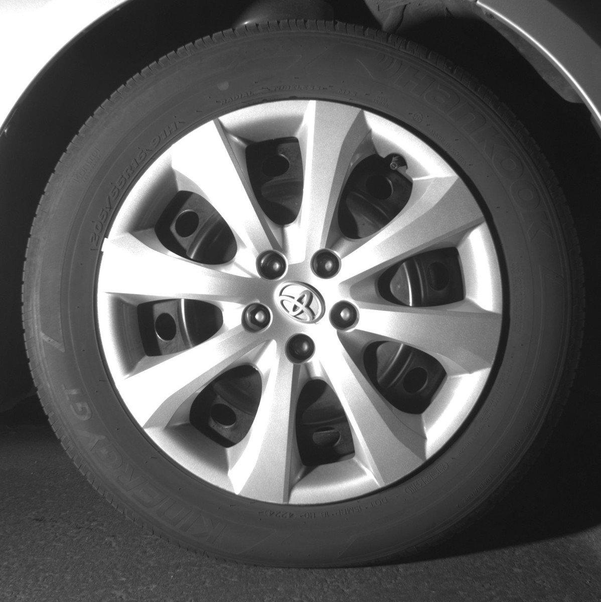 Used 2025 Toyota Corolla LE FWD image 13