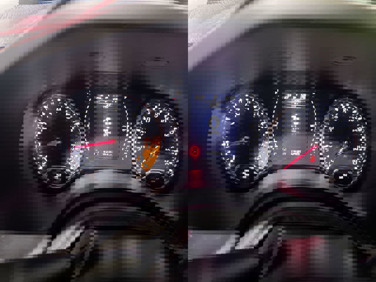 Used 2015 Jeep Renegade Latitude image 15