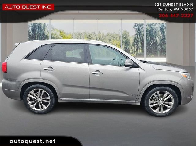 Used 2015 Kia Sorento SX image 4