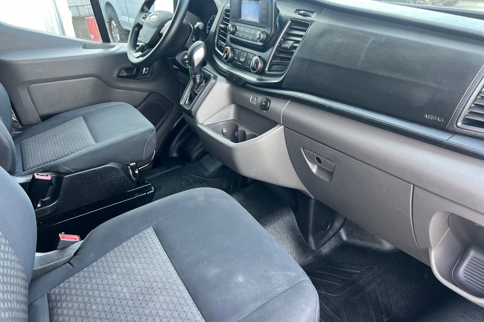 Used 2024 Ford Transit 250 Low Roof w/ Exterior Upgrade Package image 15