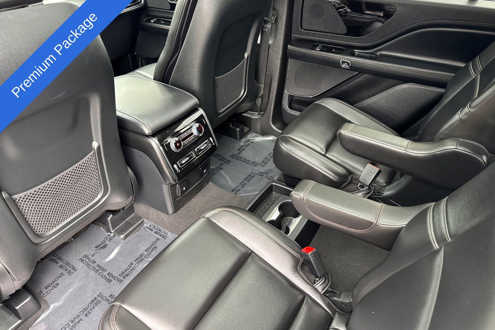 Used 2023 Lincoln Aviator w/ Premium Package image 12