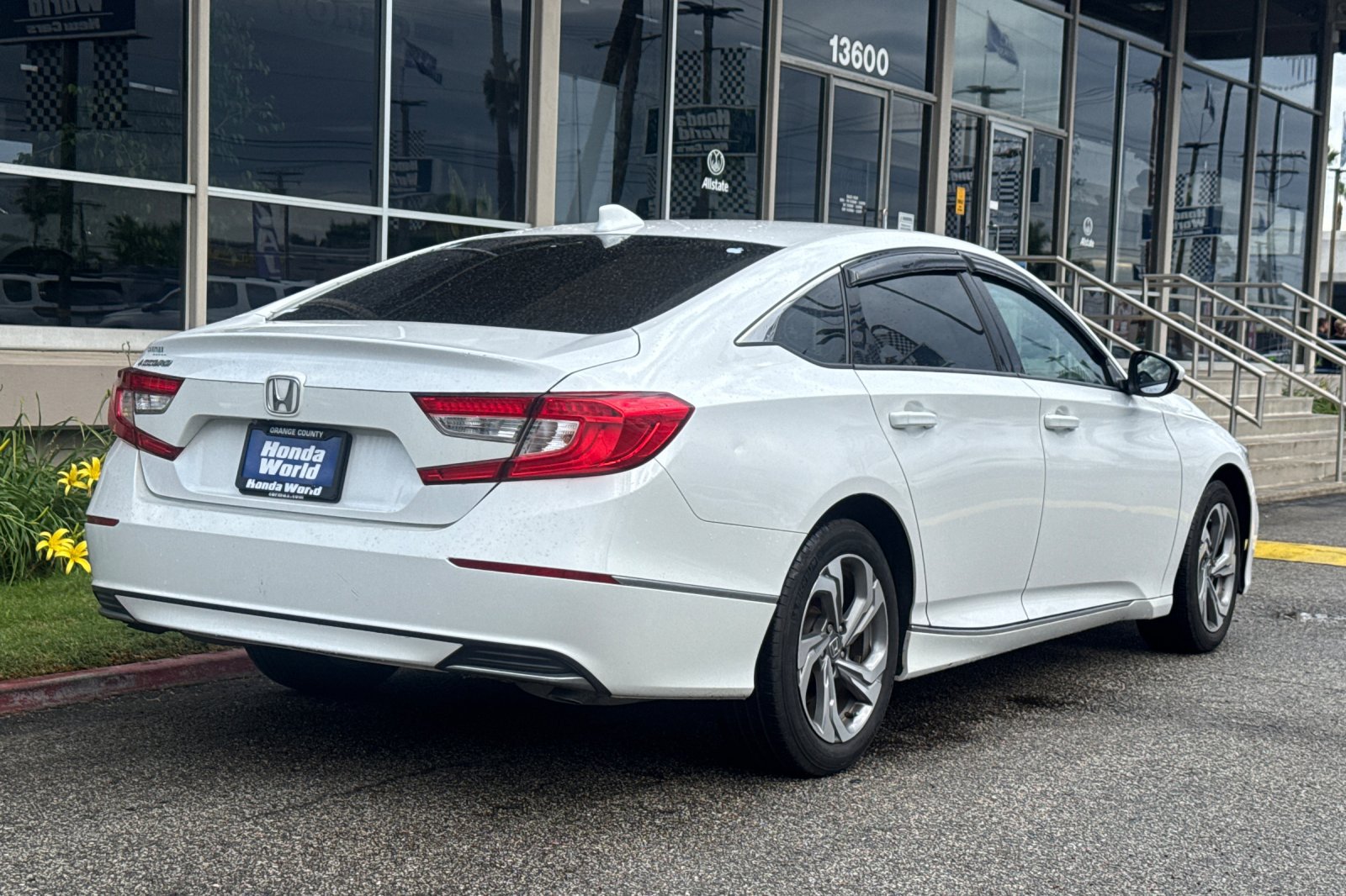Used 2019 Honda Accord EX image 5